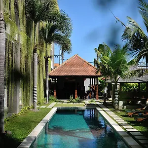 Ganga & Denpasar (Bali)